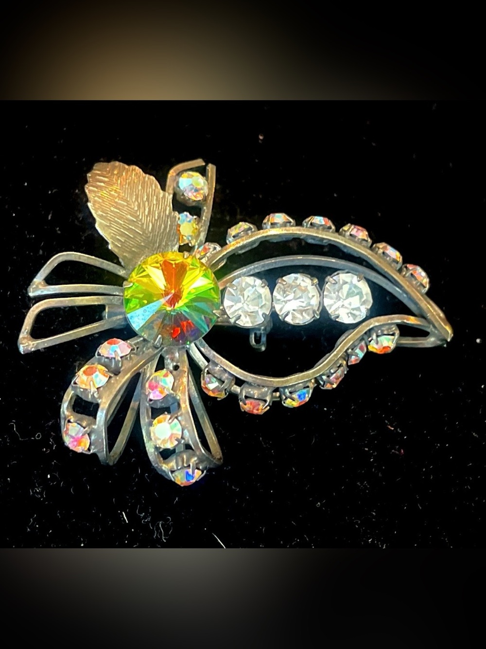 Vintage 1960s Watermelon Rivoli & AB Rhinestone Leaf Brooch Pin